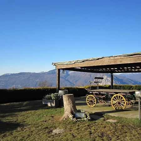 In Intra With And Mountain Views * ヴェルバーニア