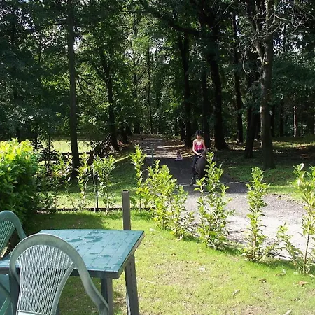Holiday home Surrounded By Greenery In An Idyllic Location